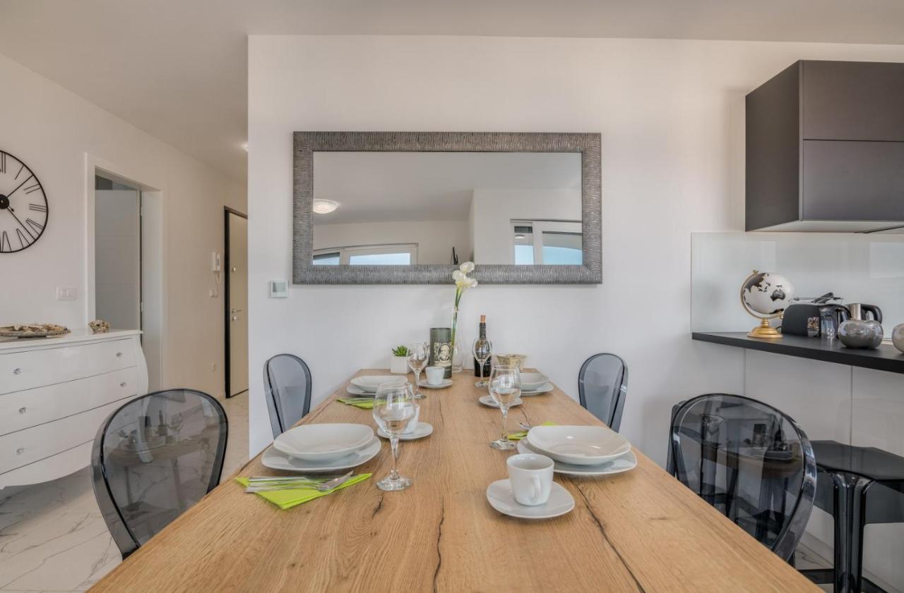 Apartments Elle Luxury Vantacici มาลินสกา ภายนอก รูปภาพ