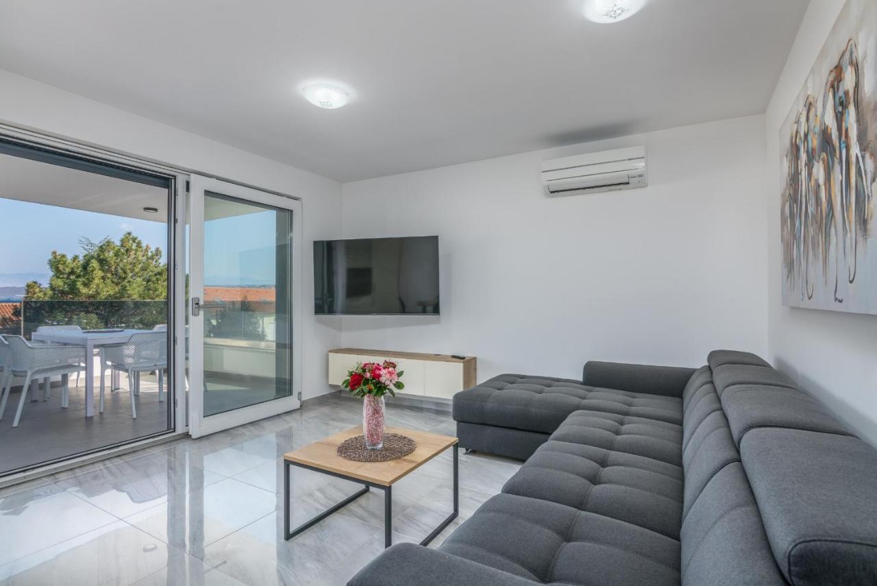 Apartments Elle Luxury Vantacici มาลินสกา ภายนอก รูปภาพ