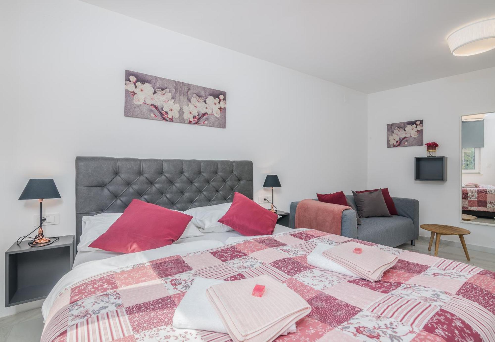Apartments Elle Luxury Vantacici มาลินสกา ภายนอก รูปภาพ